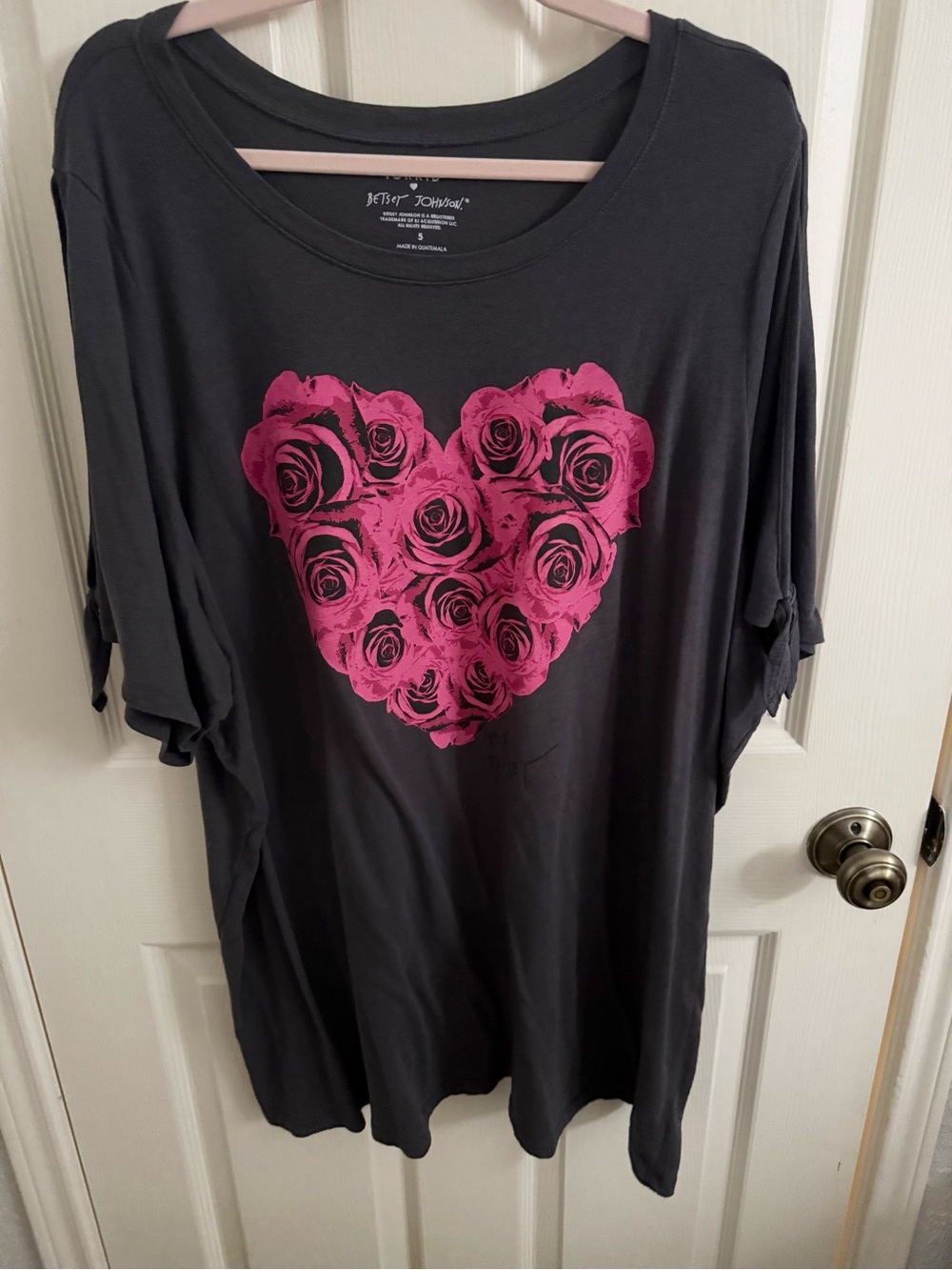 Torrid Betsey Johnson Women’s Black Tee with Pink Heart Rose Graphic